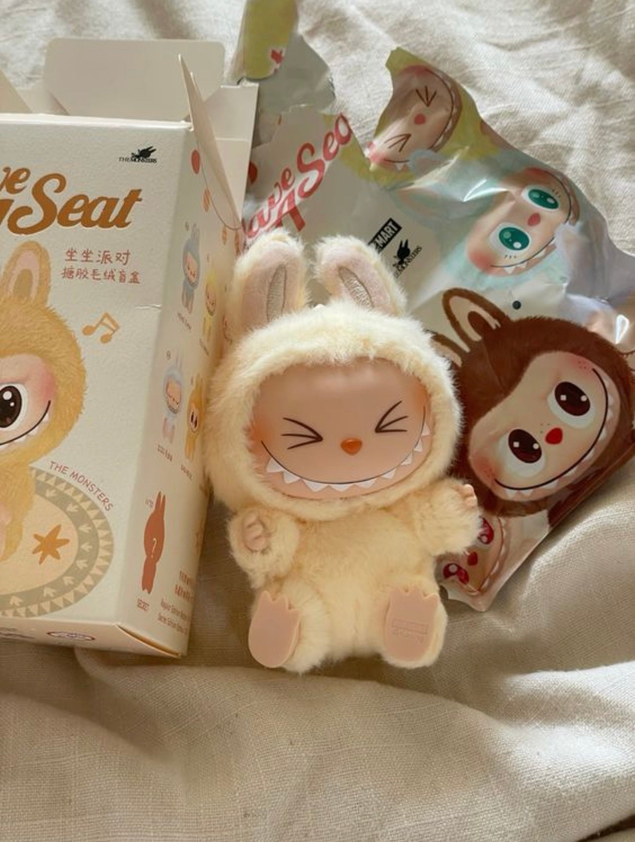 Pop Mart Labubu - Original Limited edition! - use PICKDBEST10 (10% off)